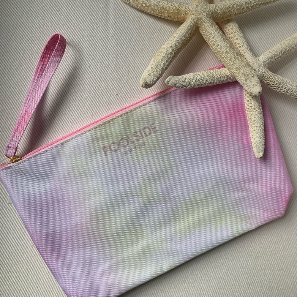 🍄 NWT Poolside Wet/Dry Pouch